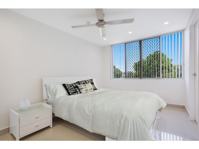 Unit 80 ‘Enderley Gardens’ 38 Enderley Avenue, Surfers Paradise QLD 4217
