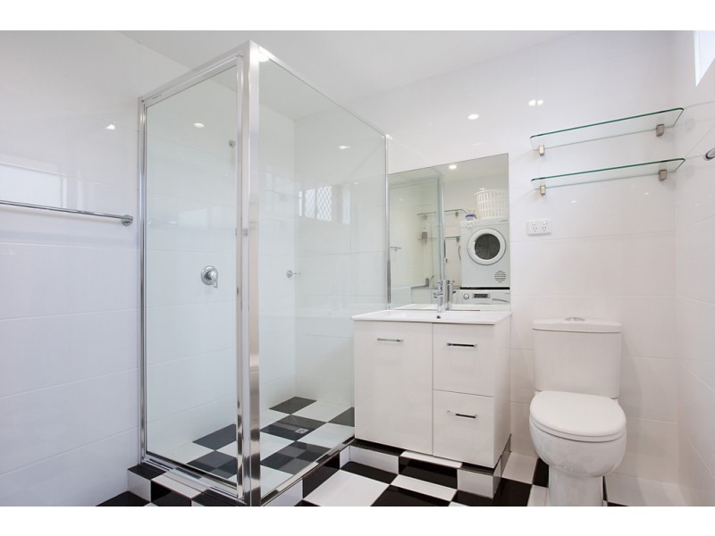 Unit 80 ‘Enderley Gardens’ 38 Enderley Avenue, Surfers Paradise QLD 4217