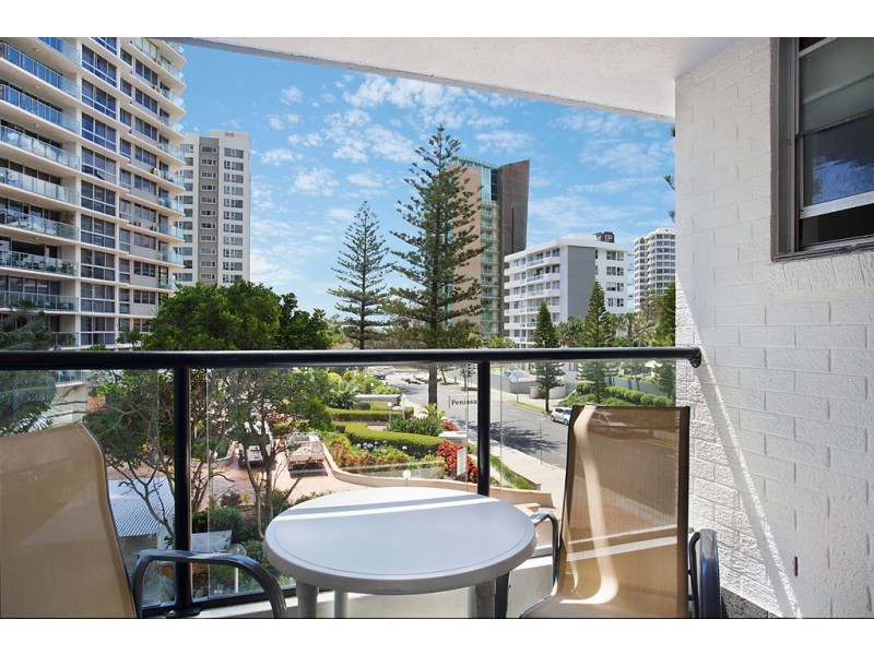21 ‘Durham Court’ Clifford Street, Surfers Paradise QLD 4217