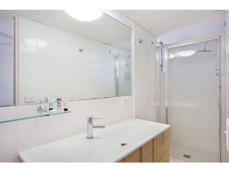 21 ‘Durham Court’ Clifford Street, Surfers Paradise QLD 4217