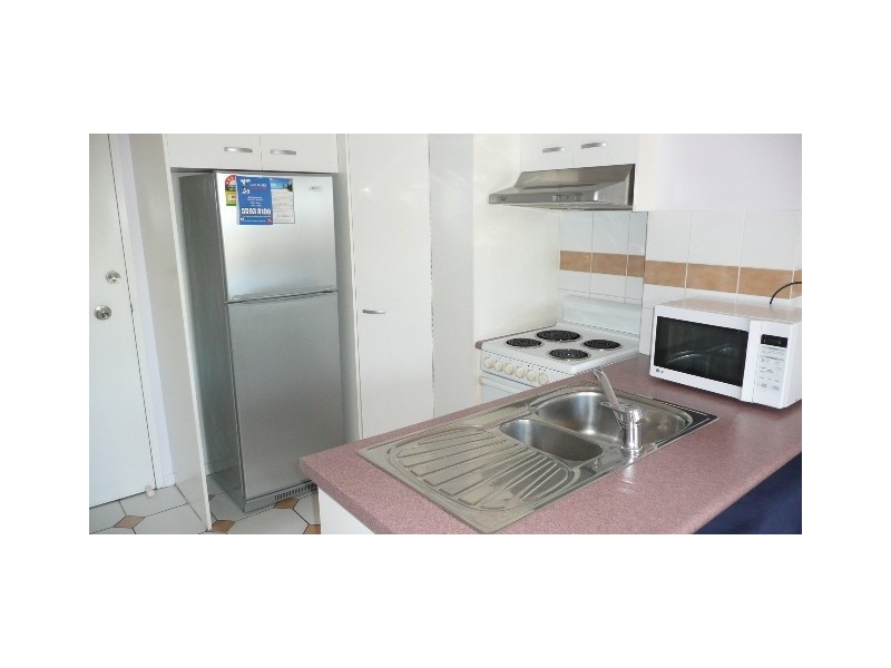 Unit 15 Costa Dora, 25 Markwell Avenue, Surfers Paradise QLD 4217