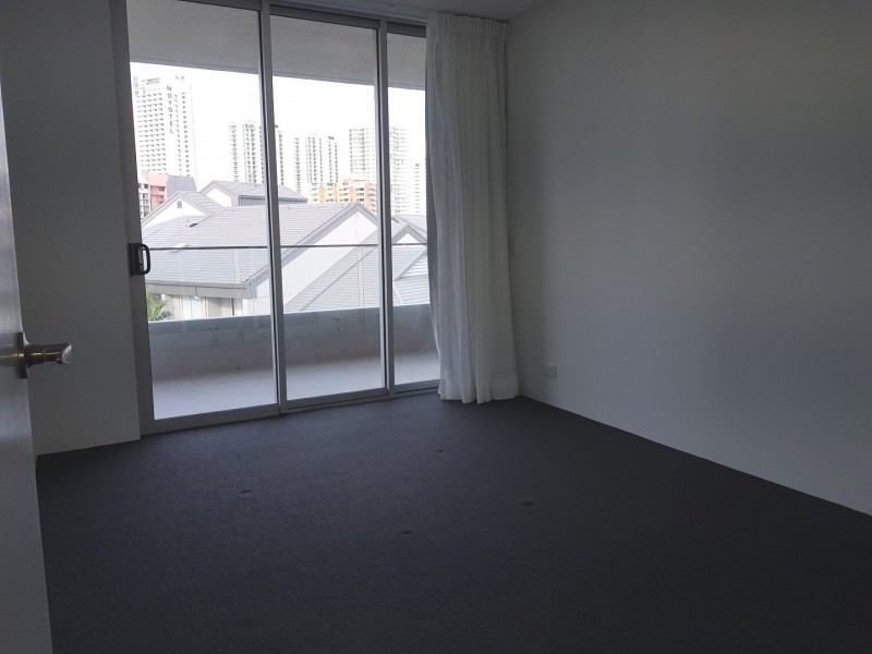 11 paradise island, Surfers Paradise QLD 4217