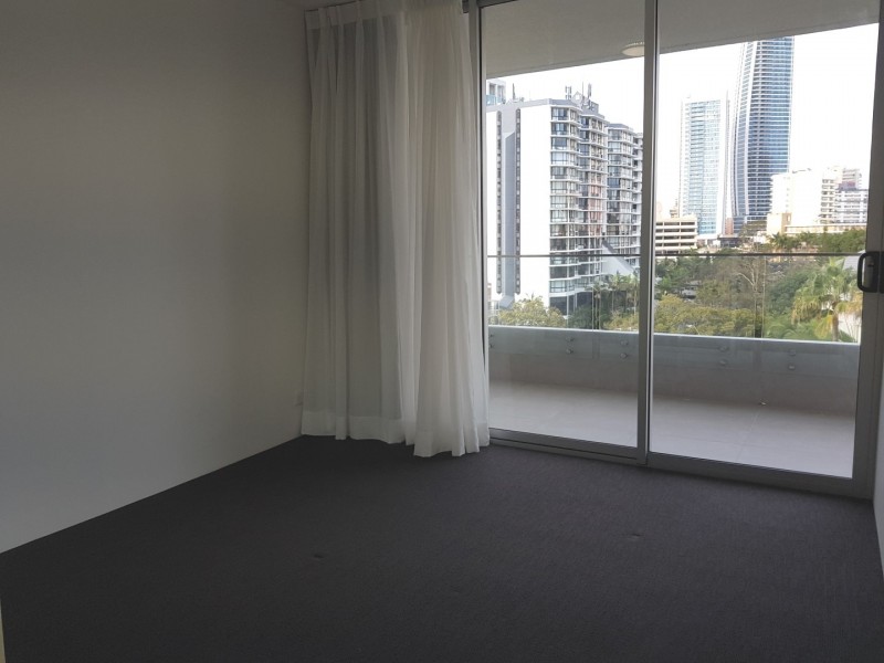 11 paradise island, Surfers Paradise QLD 4217