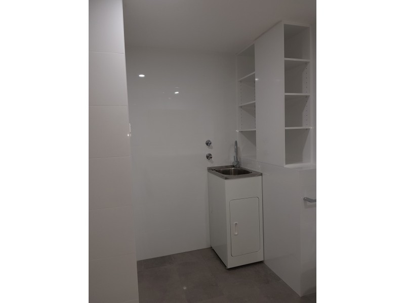 11 paradise island, Surfers Paradise QLD 4217