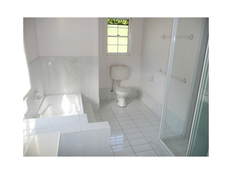 1/56 Falconer Street, Southport QLD 4215