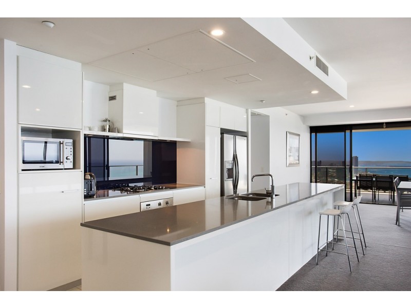 Unit 2501 ‘Circle on Cavill’ 9 Ferny Avenue, Surfers Paradise QLD 4217