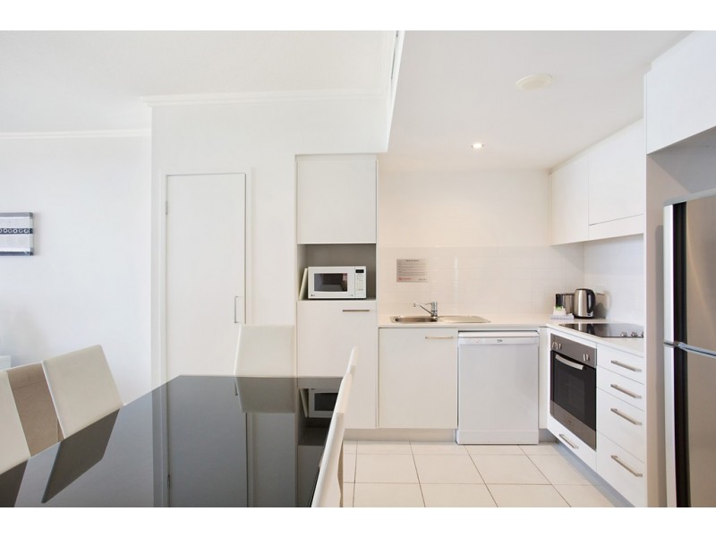 Unit 133 ‘Ocean Pacific’ 25 Surf Parade, Broadbeach QLD 4218