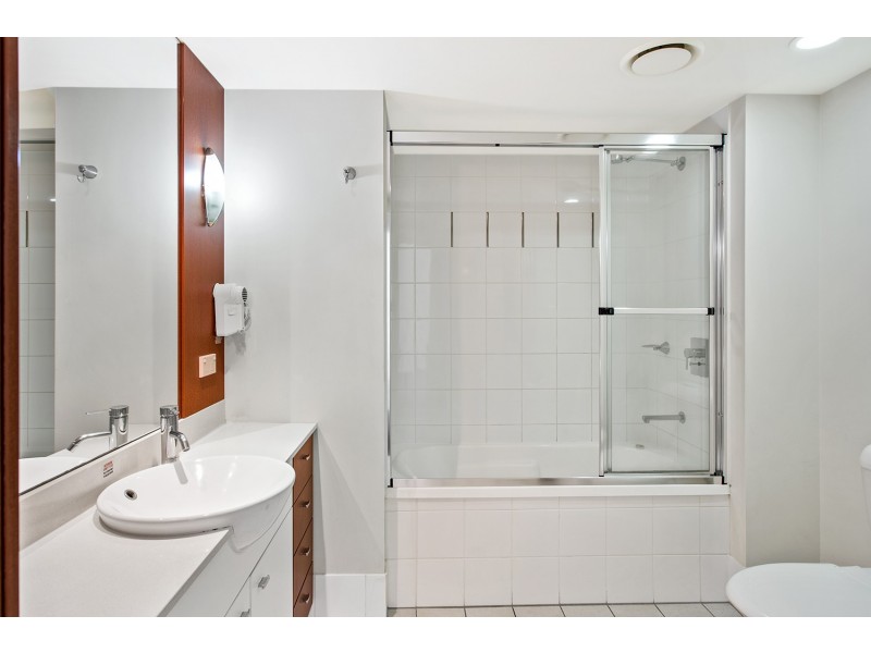 Unit 1133 ‘Chevron Renaissance’ 23 Ferny Avenue, Surfers Paradise QLD 4217