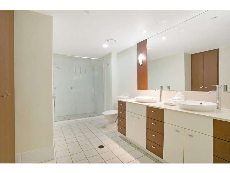 Unit 1133 ‘Chevron Renaissance’ 23 Ferny Avenue, Surfers Paradise QLD 4217