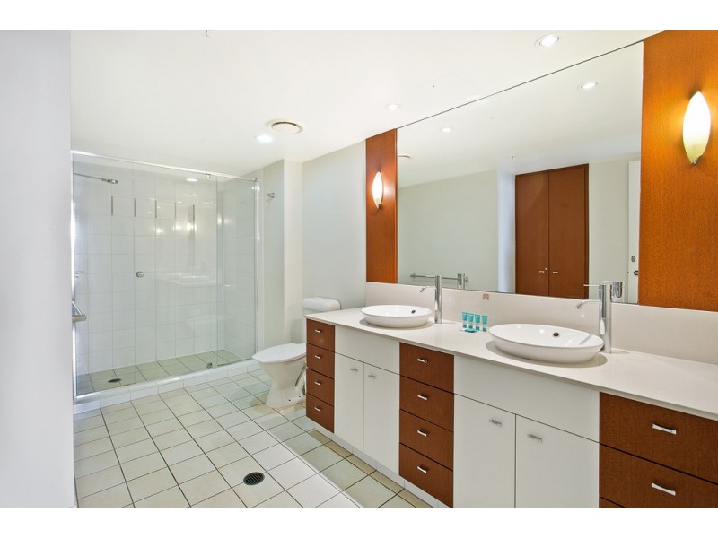 Unit 1133 ‘Chevron Renaissance’ 23 Ferny Avenue, Surfers Paradise QLD 4217