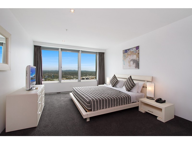 9 Hamilton Avenue, Surfers Paradise QLD 4217