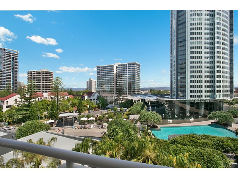 21/4 Clifford Street, Surfers Paradise QLD 4217