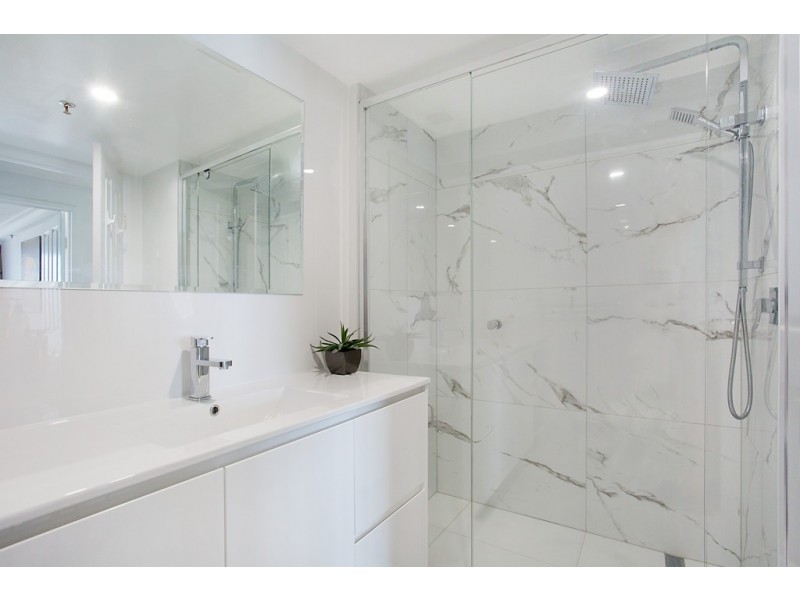 Unit 1603 ‘Surfers Century’ 5 Enderley Avenue, Surfers Paradise QLD 4217