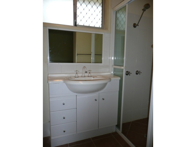 28 Crinum Crescent, Southport QLD 4215