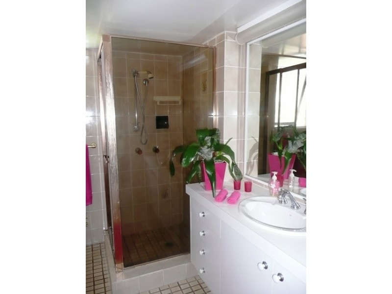 Unit 23 Acapulco 4 Thornton Street, Surfers Paradise QLD 4217