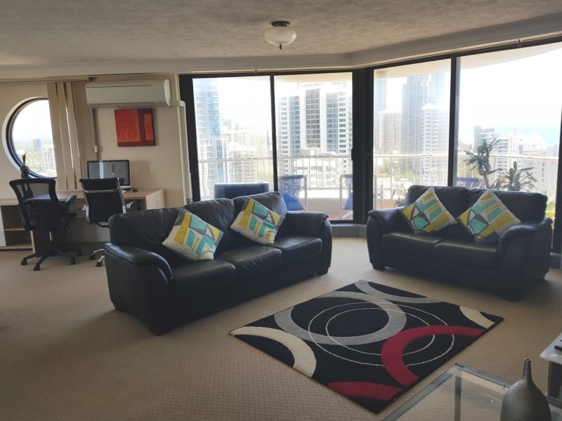 4 Thornton Street, Surfers Paradise QLD 4217