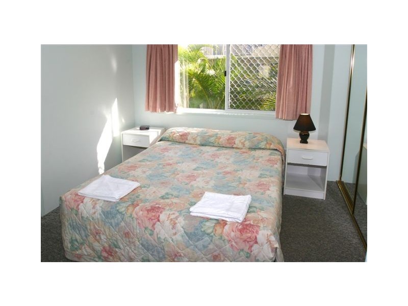 Unit 13 11 Frederick Street, Surfers Paradise QLD 4217