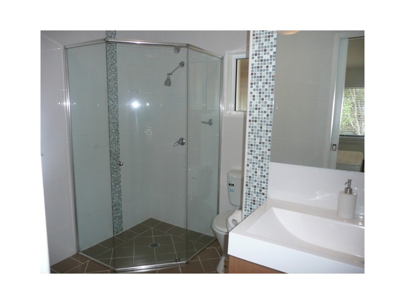 1/9 Tima Avenue, Surfers Paradise QLD 4217