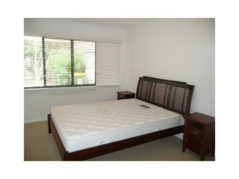 1/9 Tima Avenue, Surfers Paradise QLD 4217