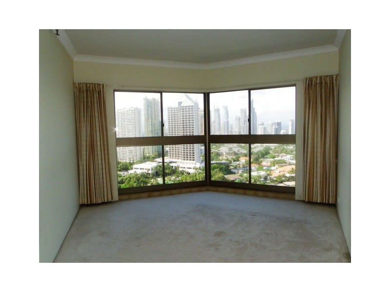 Unit 108 Atlantis West 2 Admiralty Drive, Surfers Paradise QLD 4217