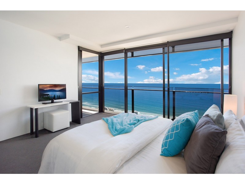 9 Ferny Avenue, Surfers Paradise QLD 4217