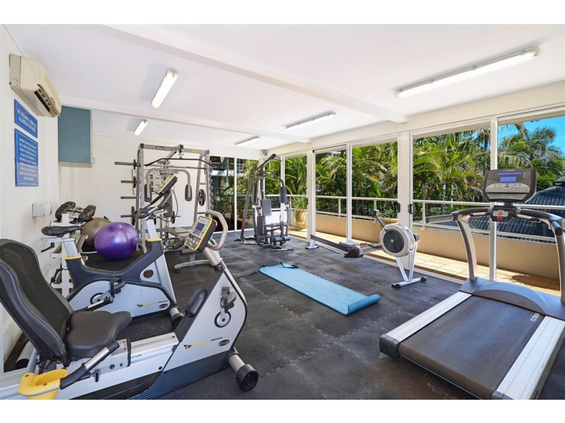 Unit 801 ‘Surfers Century’ 5 Enderley Avenue, Surfers Paradise QLD 4217