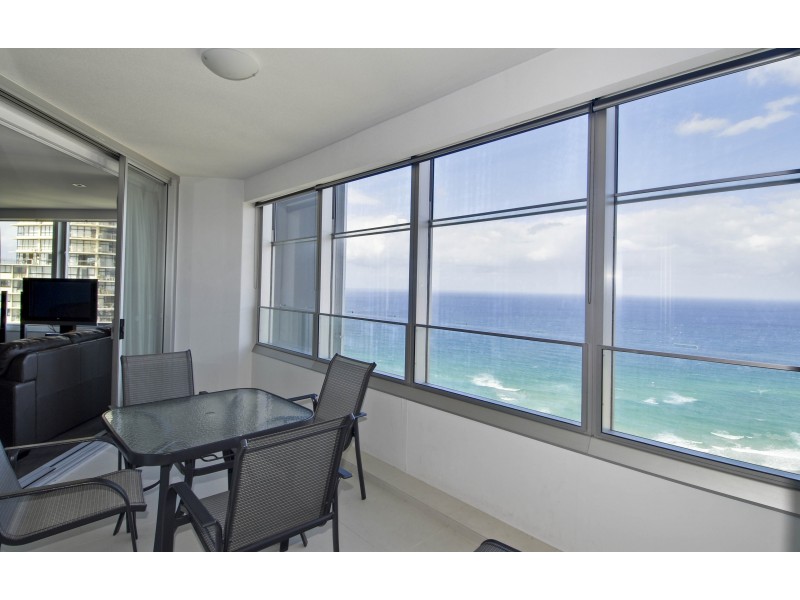 9 Hamilton Avenue, Surfers Paradise QLD 4217