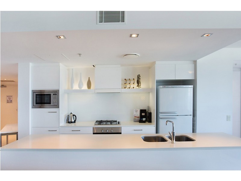 Unit 1304 ‘Q1′ 9 Hamilton Avenue, Surfers Paradise QLD 4217