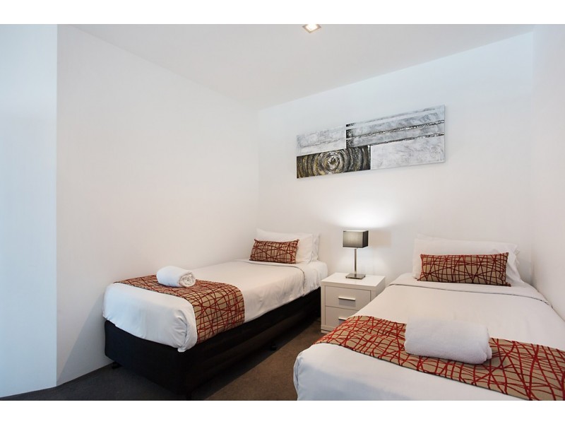 Unit 1304 ‘Q1′ 9 Hamilton Avenue, Surfers Paradise QLD 4217