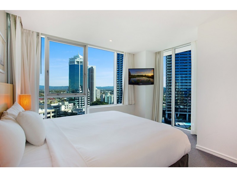 APT 11106/ 3113 Surfers Paradise Boulevard, Surfers Paradise QLD 4217