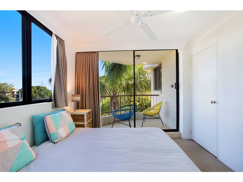 Unit 9 ‘Aristocrat’ 19 Aubrey Street, Surfers Paradise QLD 4217