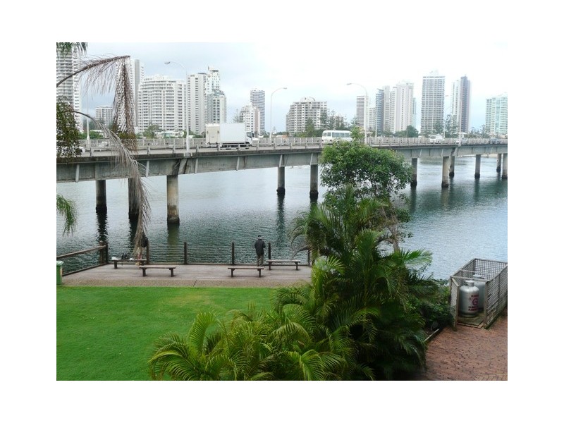 Unit 210,  2 Barney Street, Southport QLD 4215