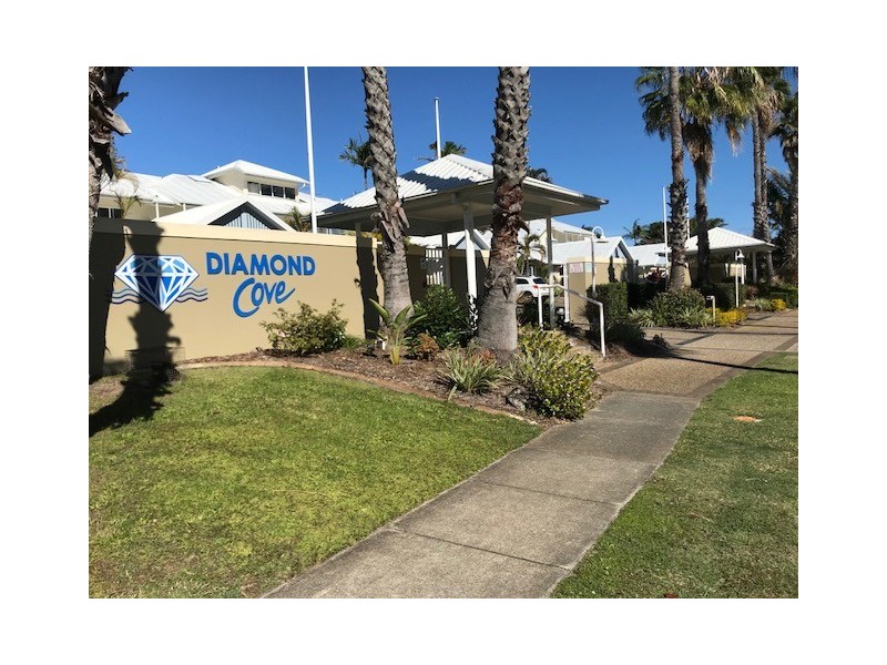 16 Crescent Avenue, Mermaid Beach QLD 4218