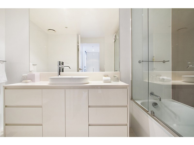 Unit 10304 Hilton, 3113 Surfers Paradise Boulevard, Surfers Paradise QLD 4217