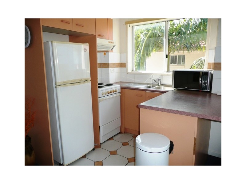 Unit 35 Costa Dora, 25 Markwell Avenue, Surfers Paradise QLD 4217