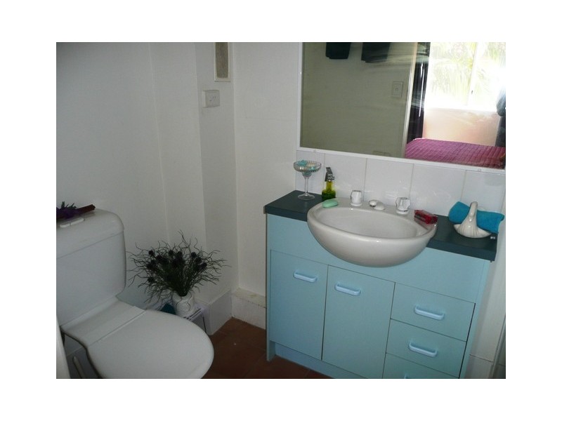 Unit 35 Costa Dora, 25 Markwell Avenue, Surfers Paradise QLD 4217