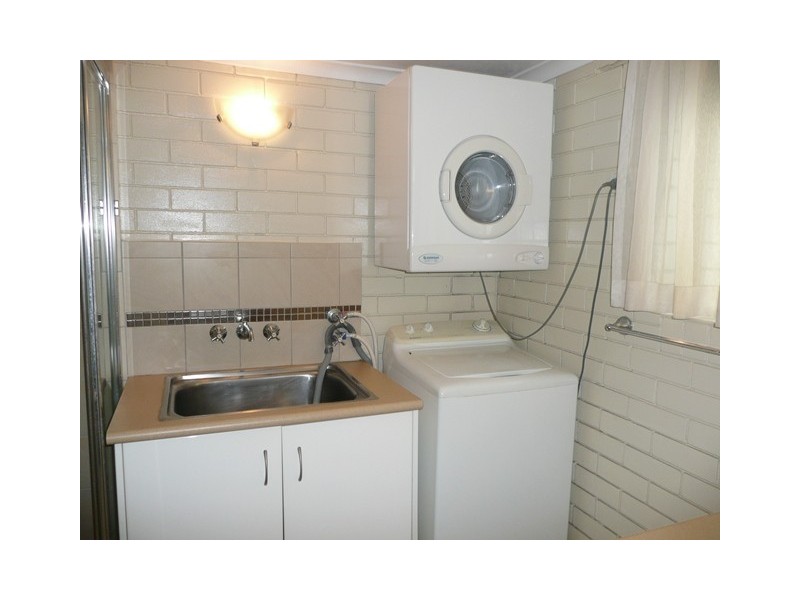 Unit 29 24 Tricket Street, Surfers Paradise QLD 4217