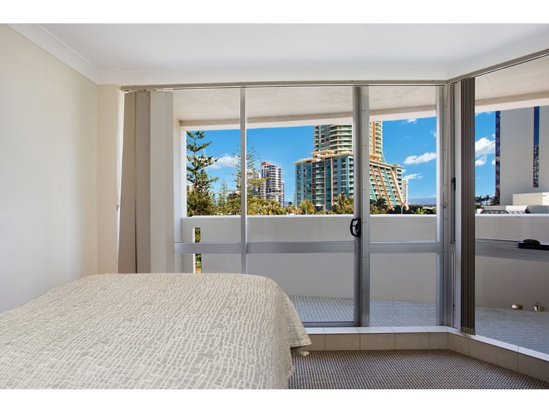 Unit 7 Focus 114 The Esplanade, Surfers Paradise QLD 4217