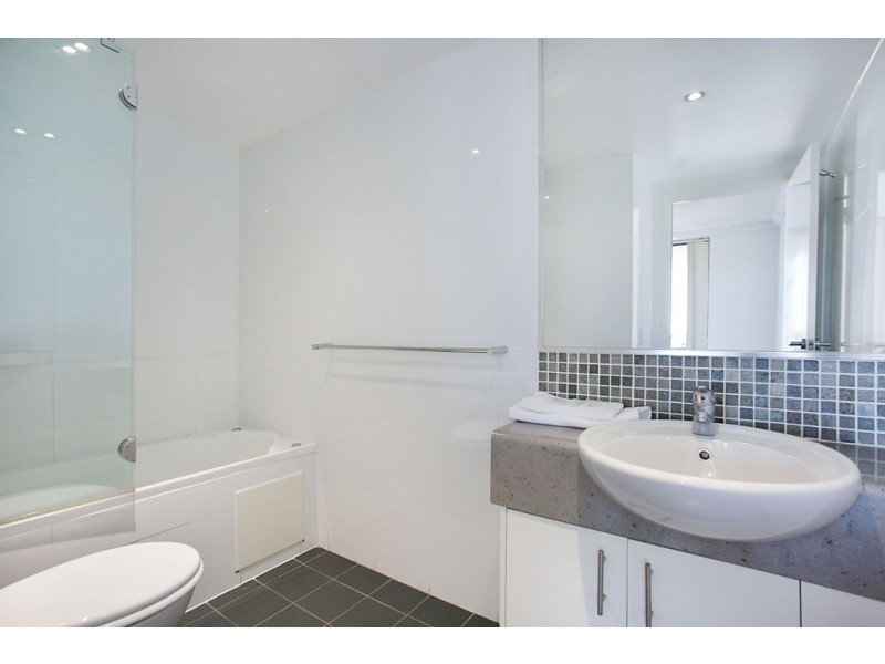 Unit 30 “Aqualine” 136 Marine Parade, Southport QLD 4215