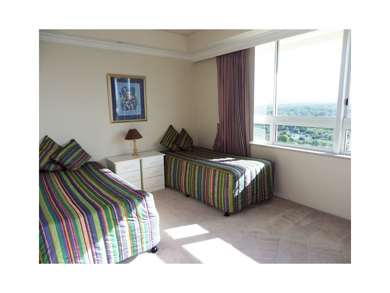 C20-2 Rivage Royal, 75 Brighton Parade, Southport QLD 4215