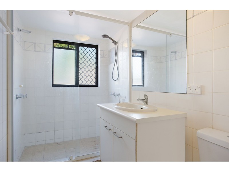 Unit 14 Surfers Boulevard, 3355 Gold Coast Hwy, Surfers Paradise QLD 4217