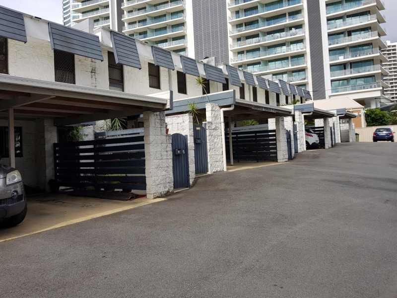 37 Markwell Avenue, Surfers Paradise QLD 4217