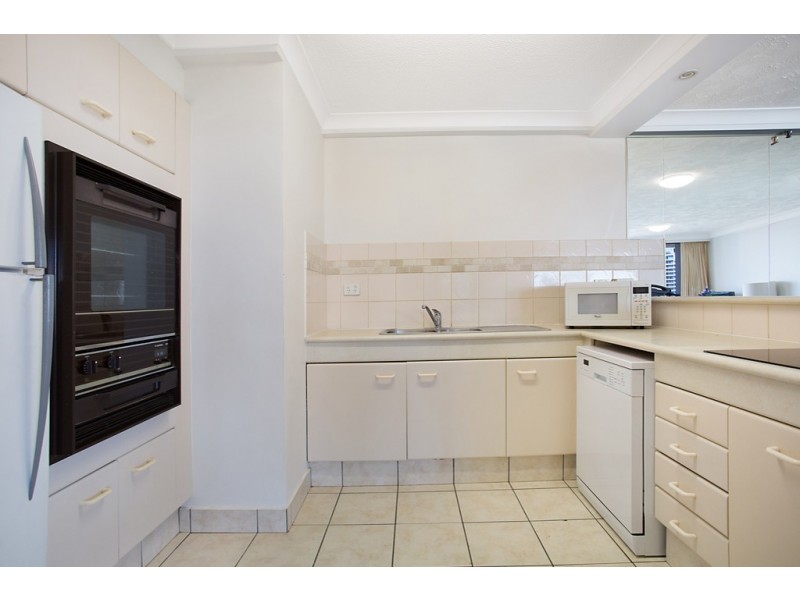 Unit 21E Peninsula, 5 Clifford Street, Surfers Paradise QLD 4217