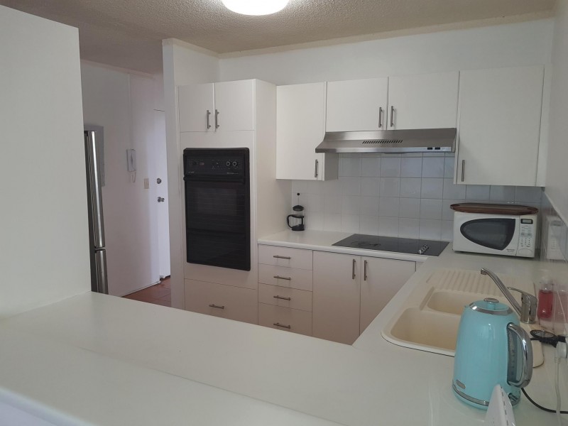 11 Paradise Island, Surfers Paradise QLD 4217