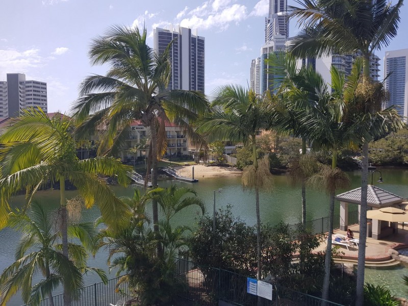 11 Paradise Island, Surfers Paradise QLD 4217
