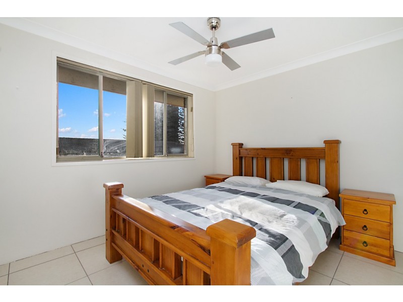 22 Frederick Street, Surfers Paradise QLD 4217