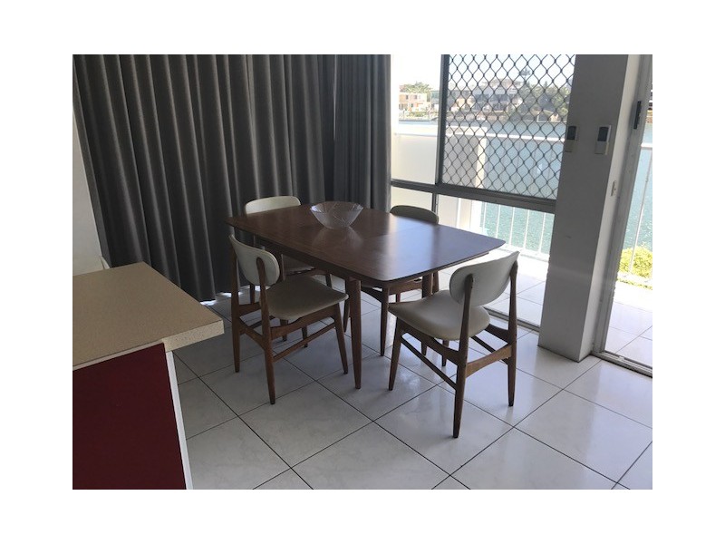 30 Watson Esplanade, Surfers Paradise QLD 4217