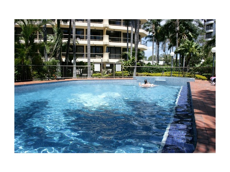 19 Aubrey Street, Surfers Paradise QLD 4217