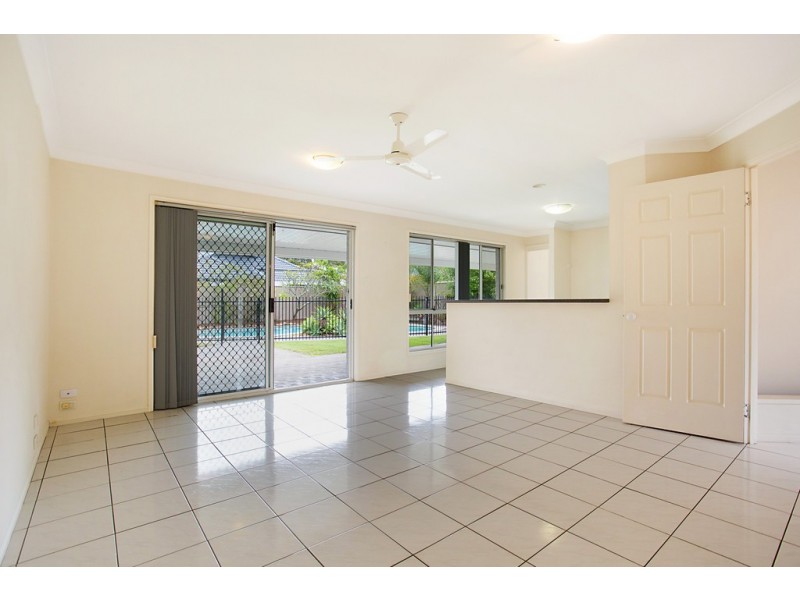 24 Camberwell Circuit, Robina QLD 4226