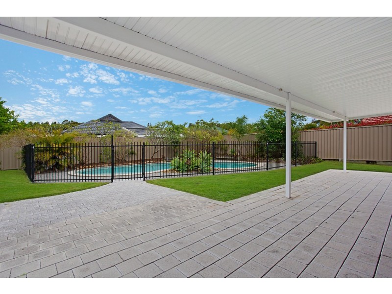 24 Camberwell Circuit, Robina QLD 4226